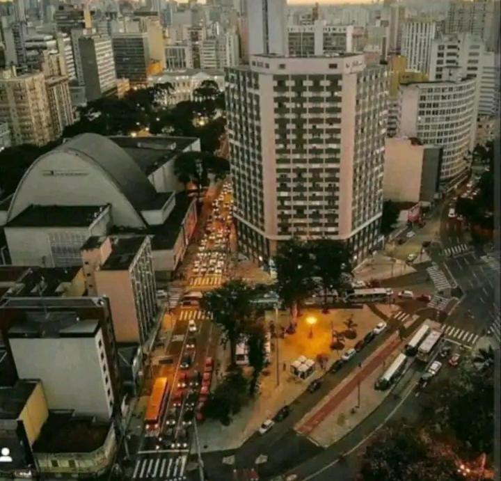 Apartmán Apart Luxo No Centro Com Hidromassagem Curitiba Exteriér fotografie